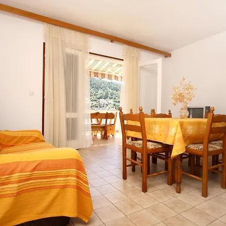 Brna 10057a Appartement *